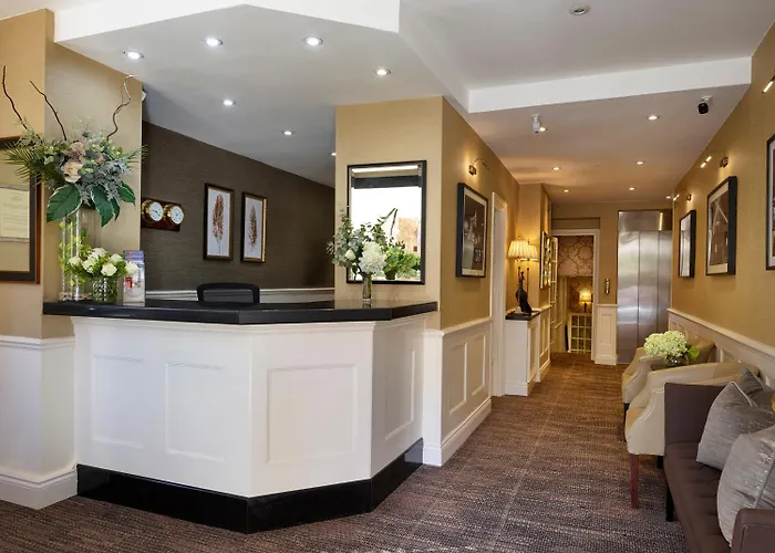 Collingham Serviced Apartments London